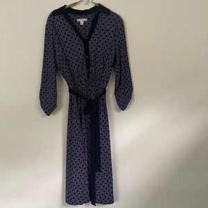 Navy and black work dress. Unique good buttons. 3/4 sleeve.